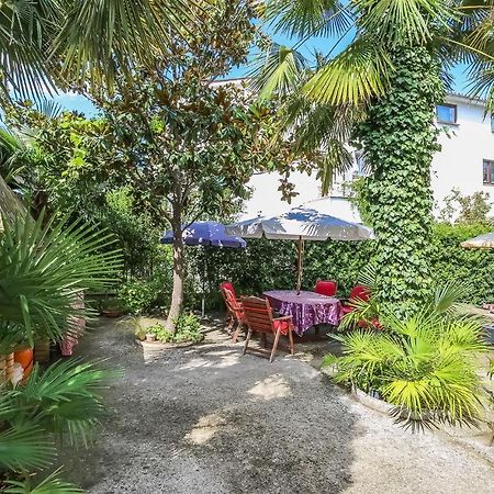 Jelena Apartment Porec Exterior photo
