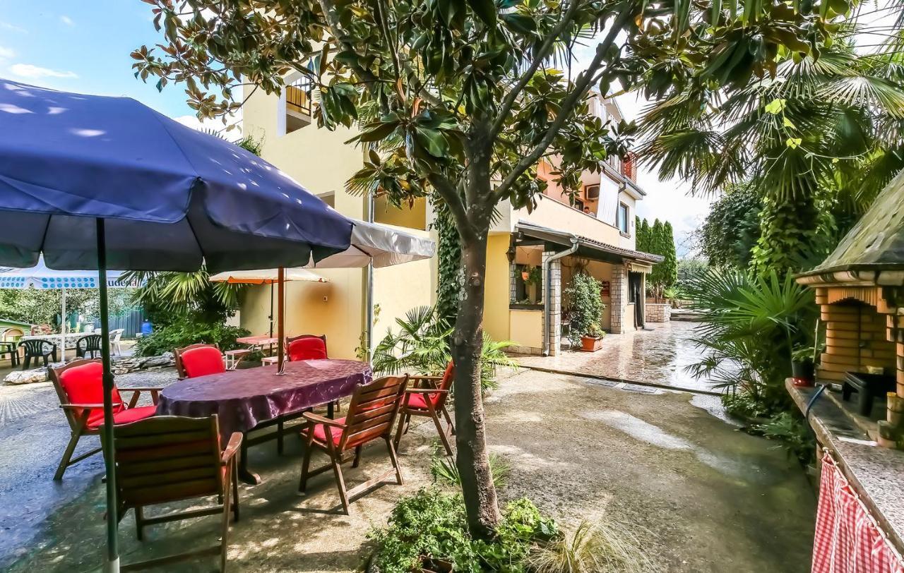 Jelena Apartment Porec Exterior photo